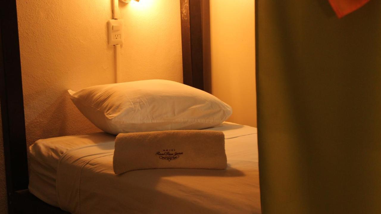 Hotel Real San Juan Suites メリダ エクステリア 写真